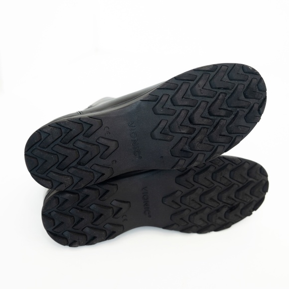 Vionic. New! Waterproof Evergreen Ankle Boots. - Picture 12 of 13